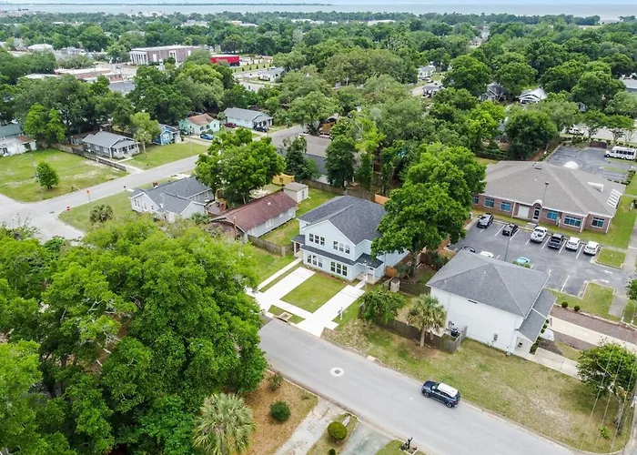 Apartment Chasing Dreams Townhome