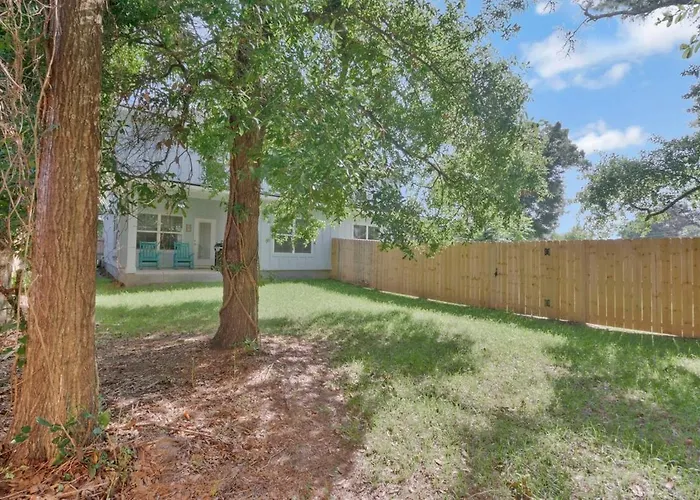 Chasing Dreams Townhome *