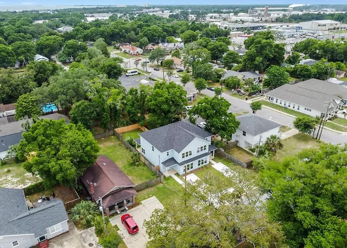 Apartment Chasing Dreams Townhome